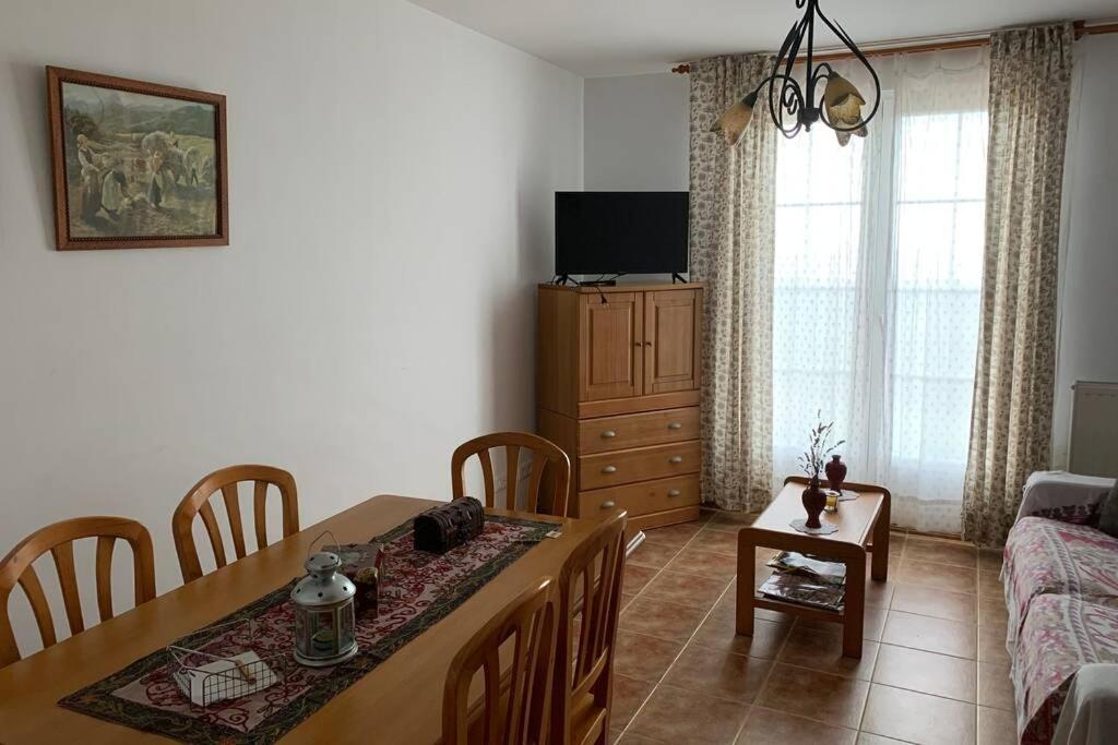 Chalet En El Alto De La Hayuela-Udias Kültér fotó