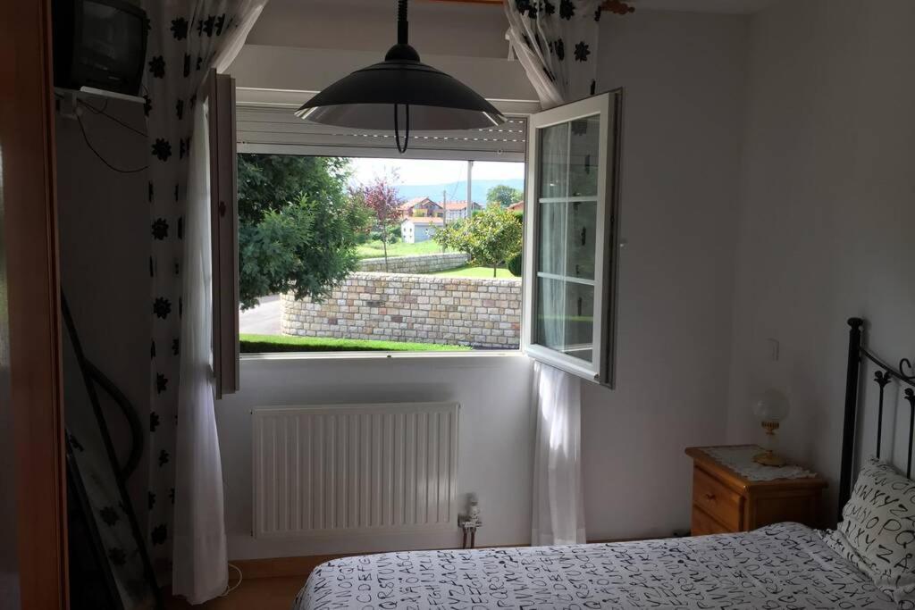 Chalet En El Alto De La Hayuela-Udias Kültér fotó